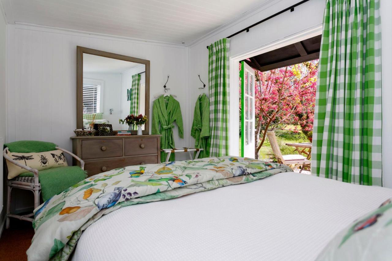 Hare'S Rest Villa Taupo Exterior photo