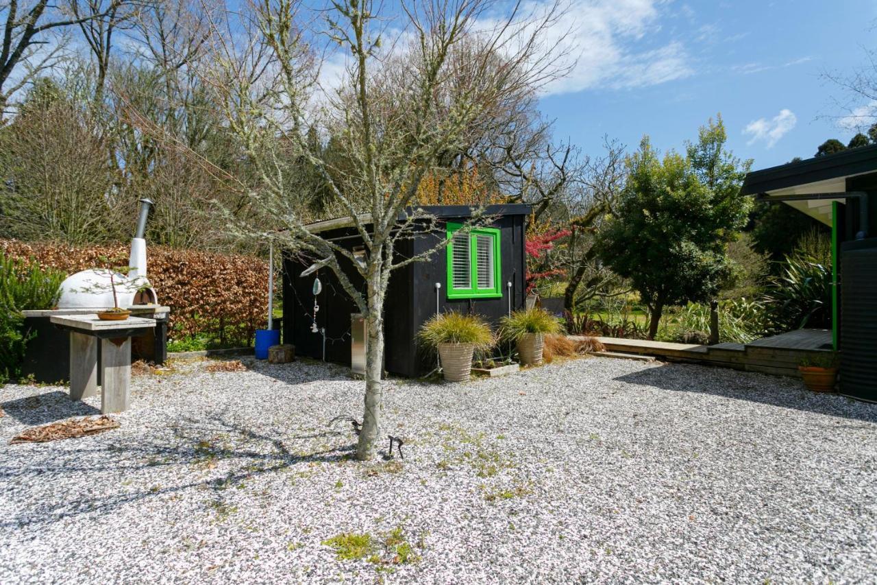 Hare'S Rest Villa Taupo Exterior photo